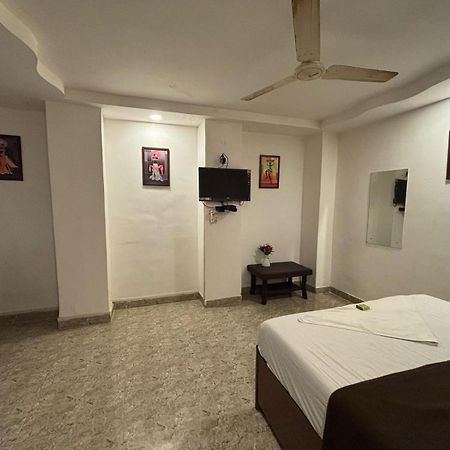 Rockdale Hotel & Resort Mira-Bhayandar Eksteriør billede