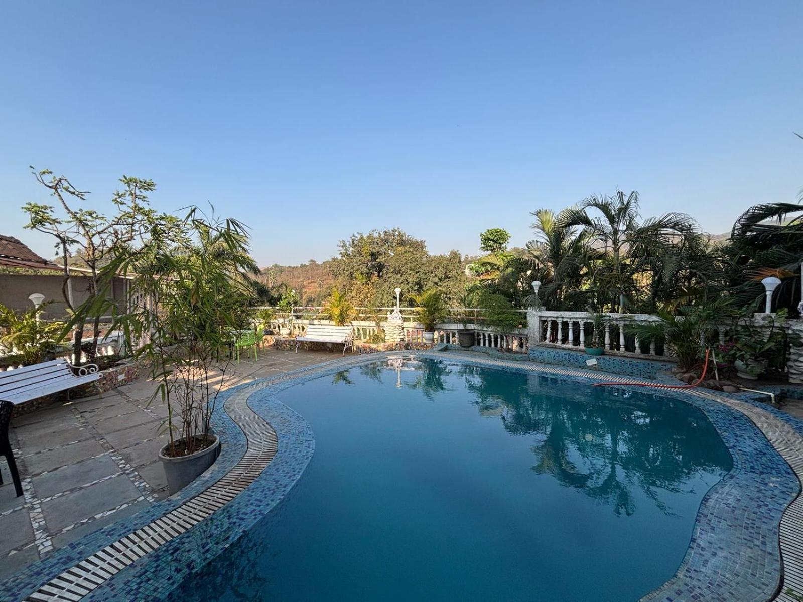 Rockdale Hotel & Resort Mira-Bhayandar Eksteriør billede