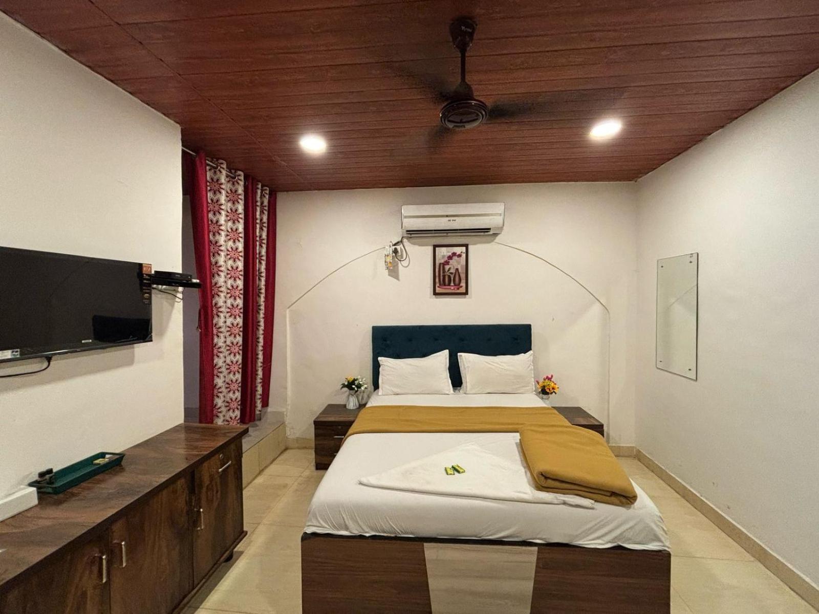 Rockdale Hotel & Resort Mira-Bhayandar Eksteriør billede