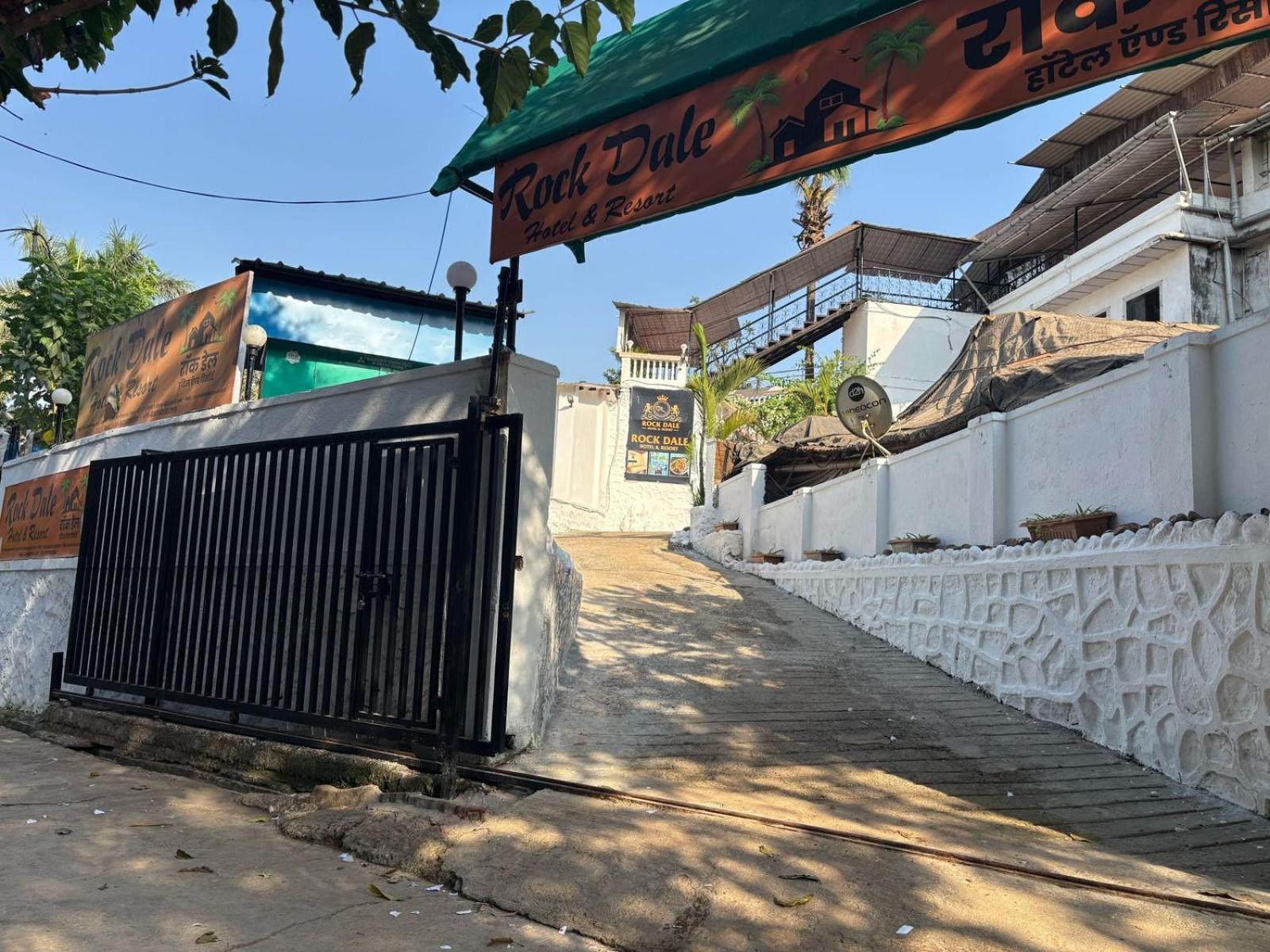Rockdale Hotel & Resort Mira-Bhayandar Eksteriør billede